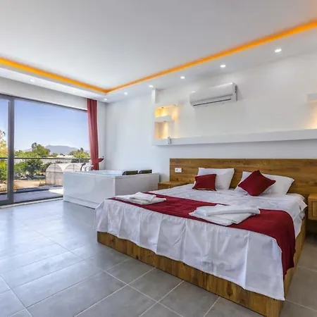 Otel Last Summer / Kalkan 4*